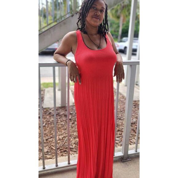 MICHAEL KORS Red Ribbed Sleeveless Tank Long Maxi Style Dress Size Medium - Picture 3 of 14